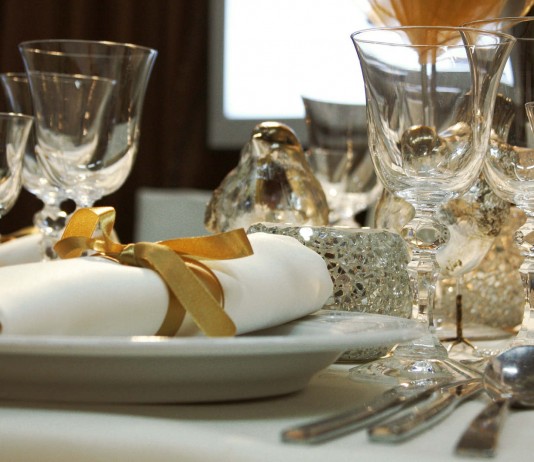 Qué hacer para no pasarse con la comida en las fiestas Qué hacer para no pasarse con la comida en las fiestas