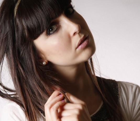 5 mentiras sobre la caída del cabello caída del pelo