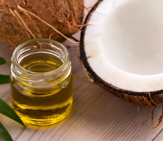 Beneficios del aceite de coco en la piel y cabello | 10 bondades Beneficios del aceite de coco en la piel