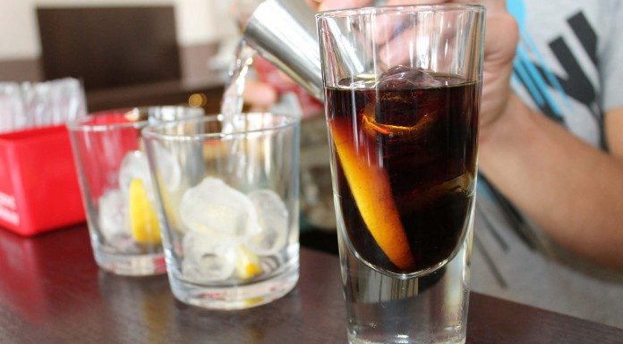 Beber refresco de cola diario puede elevar el riesgo de cáncer, según un estudio Beber refresco de cola diario puede elevar el riesgo de cáncer