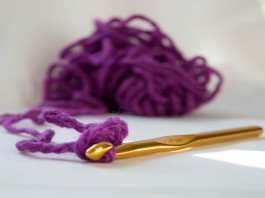 Tejer a mano: Grandes beneficios para tu salud física y emocional beneficios de tejer a mano