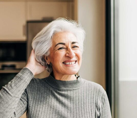 10 remedios caseros para las canas | Mantén el color de tu cabello remedios caseros para las canas