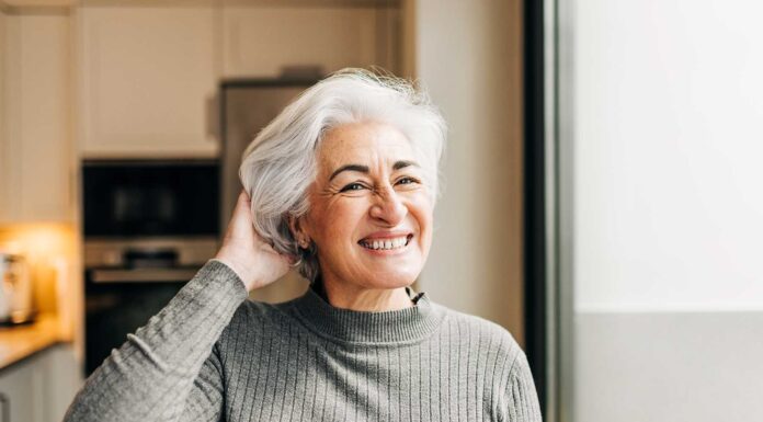 10 remedios caseros para las canas | Mantén el color de tu cabello remedios caseros para las canas