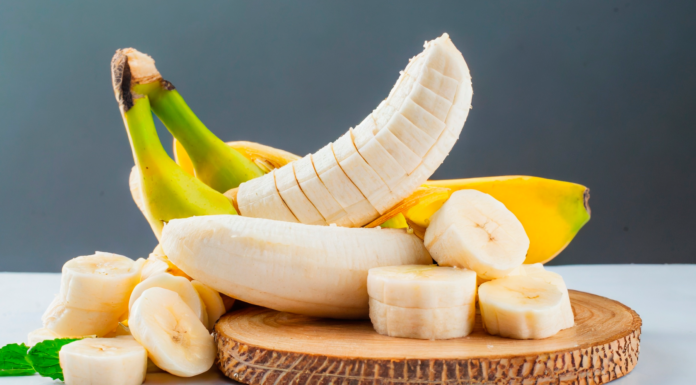 8 beneficios del plátano | ¿Por qué comer uno al día? Propiedades y beneficios del plátano