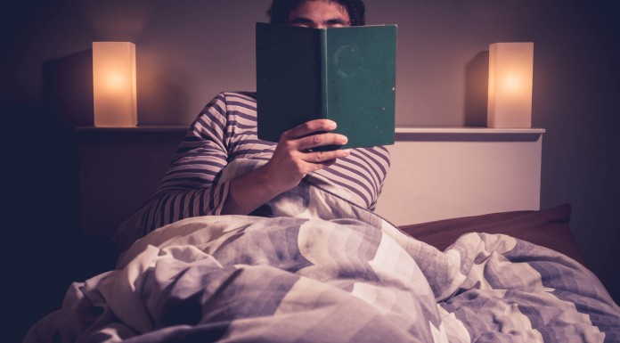 Los beneficios de leer antes de dormir Los beneficios de leer antes de dormir
