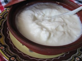 Propiedades y beneficios del kéfir, un aliado natural para tus defensas Propiedades y beneficios del kéfir, un aliado natural para tus defensas