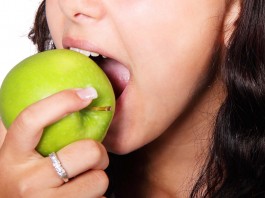 ¿Cuál es el mejor momento del día para comer fruta?