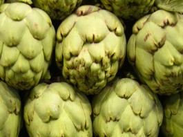 Las 3 mejores verduras para combatir la retención de líquidos y el estreñimiento Las 3 mejores verduras para combatir la retención de líquidos y el estreñimiento