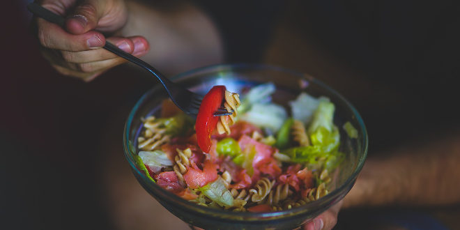 ¿Sabías que una dieta equilibrada es fundamental para una buena salud mental?