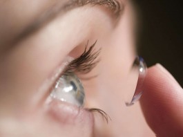 Cómo prevenir infecciones oculares si usas lentes de contacto Cómo prevenir infecciones oculares si usas lentes de contacto