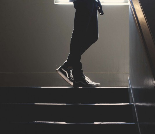 6 razones para usar las escaleras y pasar del ascensor 6 razones para usar las escaleras y pasar del ascensor