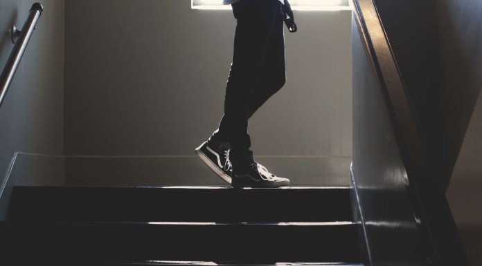 6 razones para usar las escaleras y pasar del ascensor 6 razones para usar las escaleras y pasar del ascensor