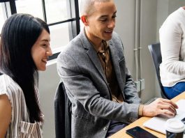 Compartir trabajo y relación de pareja. ¿Es posible? Pareja y trabajo