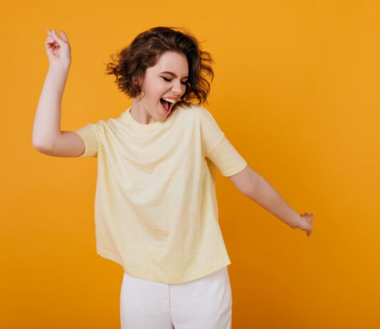 Beneficios de Bailar | Un saludable movimiento que alegra Beneficios de bailar