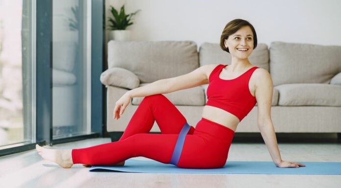 5 Trucos para hacer ejercicio en casa sin dejarte vencer por la pereza Trucos para hacer ejercicio en casa