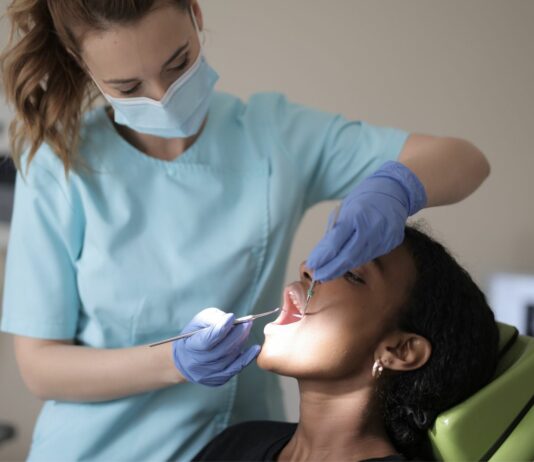 Implantes Dentales: qué son y qué tipos existen Implantes Dentales: qué son y qué tipos existen