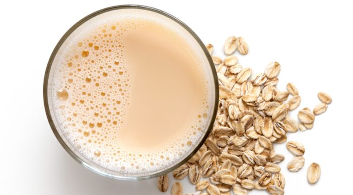 ¿La bebida de avena es saludable?