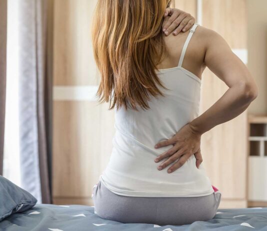 8 claves para dormir bien si tienes dolor de espalda claves para dormir bien si tienes dolor de espalda