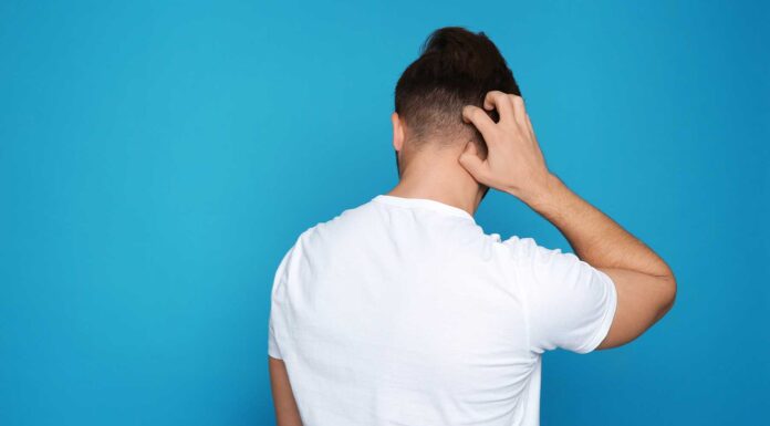 ¿Cuáles son las principales causas de la picazón en la cabeza y cómo se puede solucionar? causas picazon cabeza