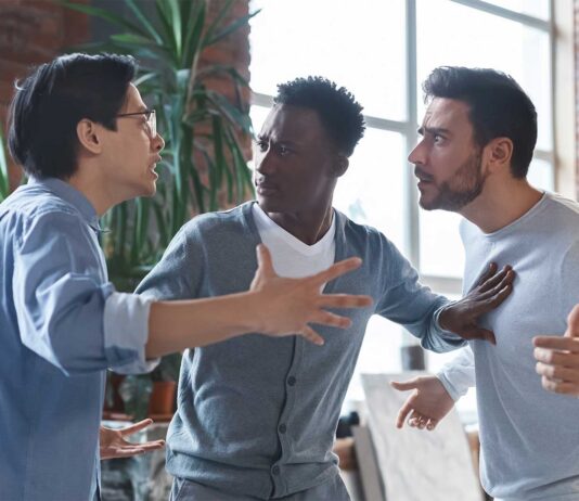 10 Situaciones que pueden romper una amistad | Cómo cuidarla terminar una amistad
