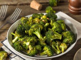 5 beneficios del brócoli | Estandarte de la comida saludable beneficios del brócoli