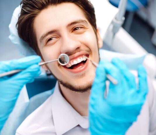 Salud dental en adultos: Prevención y cuidados Salud dental en adultos: Prevención y cuidados