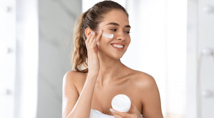 Cómo elegir crema hidratante facial | Los factores clave Cómo elegir crema hidratante facial